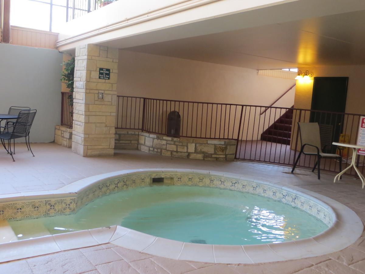 Lake Norfork Resort Henderson Екстериор снимка